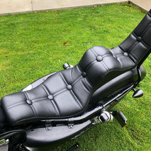 BNM Big-Twin Sportster King Queen Seat & Sissybar Combo