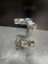 BNM 39mm Triple Tree Set W Premium Stainless Steel Neck Cups & Fork Stop Plate